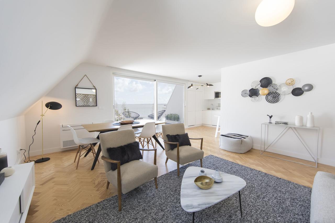 Lovelystay - Penthouse On The Tagus In Alfama Lisbon Exterior photo